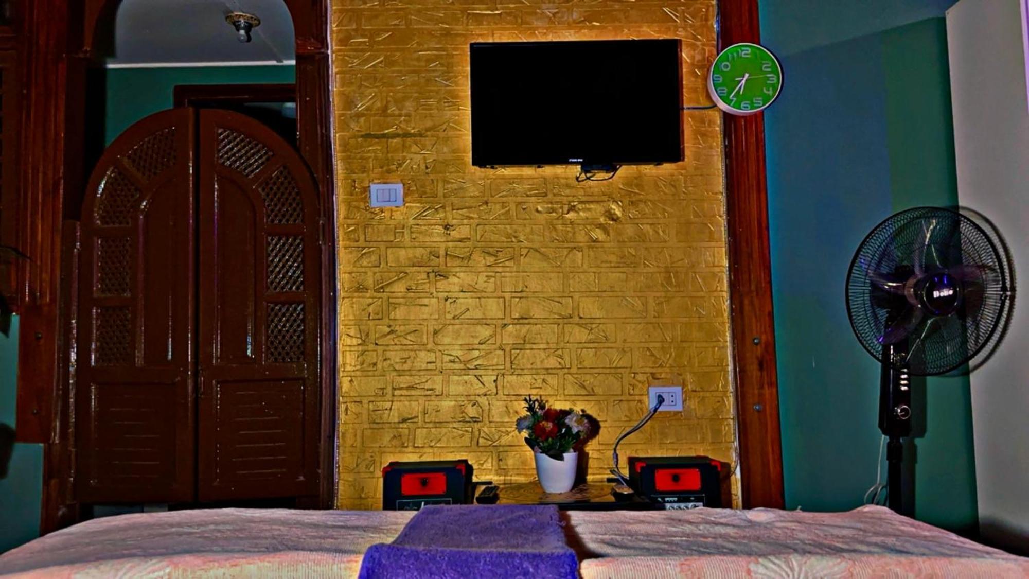 Apartment With The Visions Of The Nile And The Pyramids In Maadi